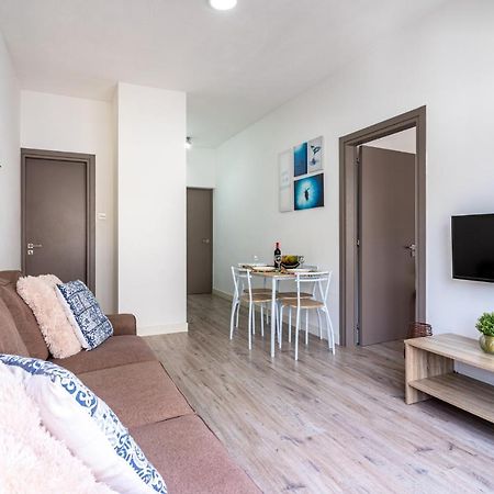 Eleni'S 1-Br Apt In Larnaca Center Kültér fotó
