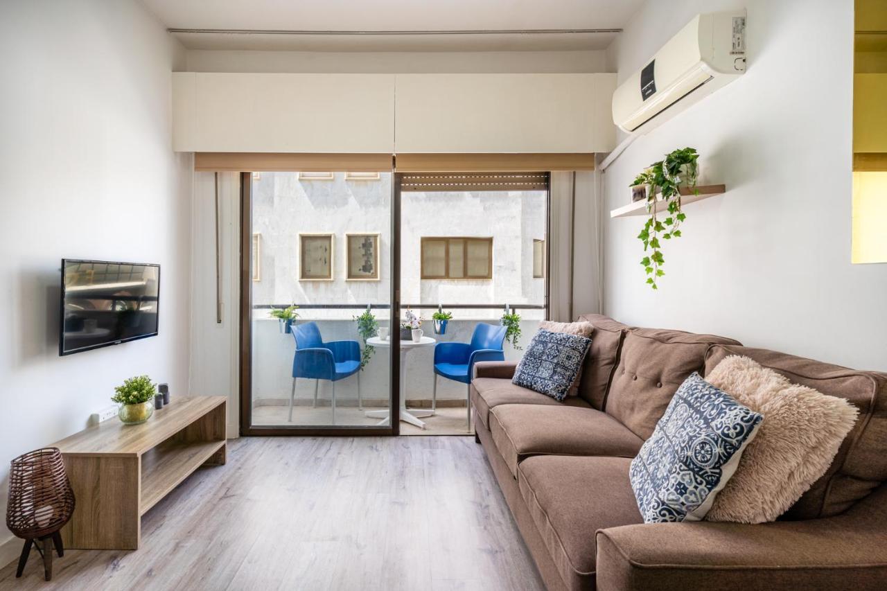 Eleni'S 1-Br Apt In Larnaca Center Kültér fotó