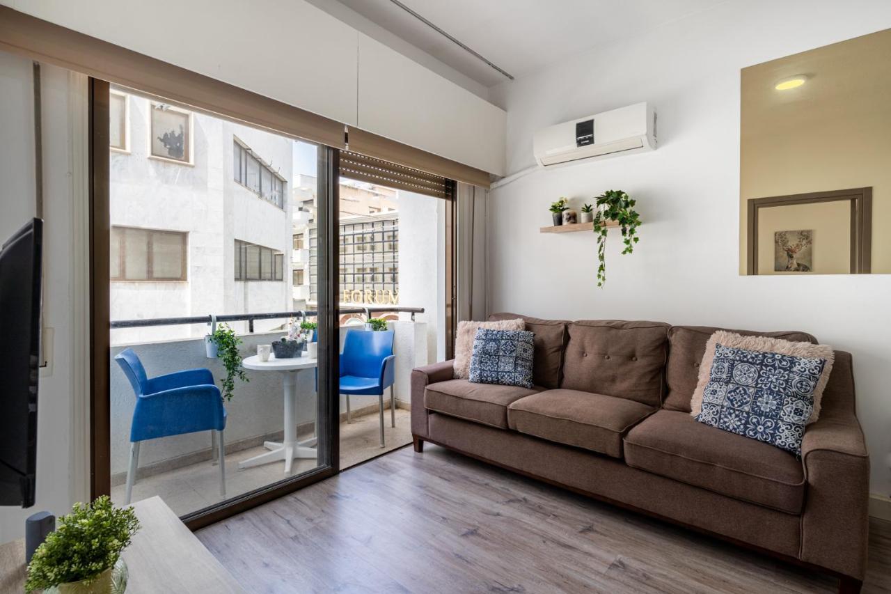 Eleni'S 1-Br Apt In Larnaca Center Kültér fotó